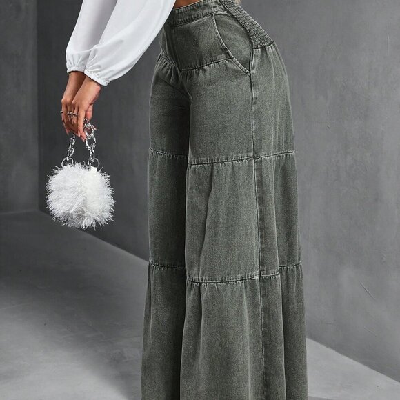 Army Green Women's Loose Boyfriend Style Distressed Hem Patchwork Denim Jeans - Picture 2 of 9